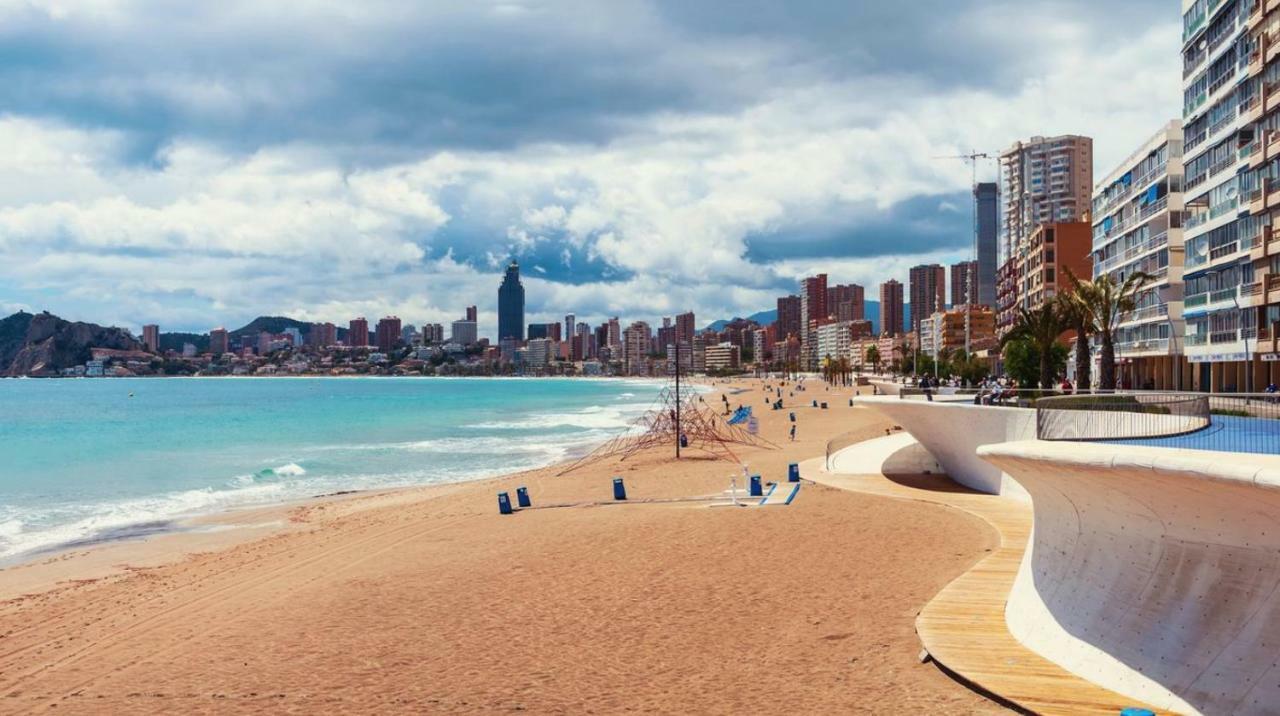 Apartamento En El Centro A Un Minuto De La Playa 貝尼多姆 外观 照片